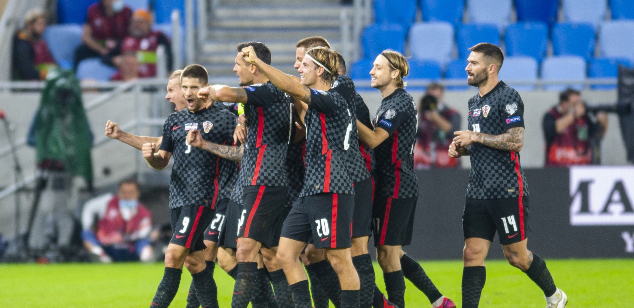 MEDIJI U KOMŠILUKU BRUJE Haos u Hrvatskoj pred meč odluke (FOTO)