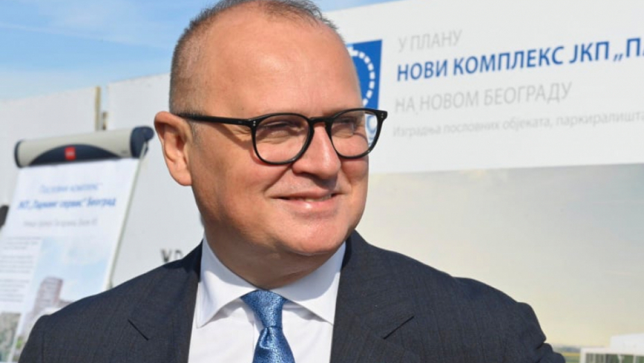 VESIĆ UPUTIO PROTESTNO PISMO VLASNICIMA NOVA S Ogradite se od psovanja majke predsedniku Vučiću