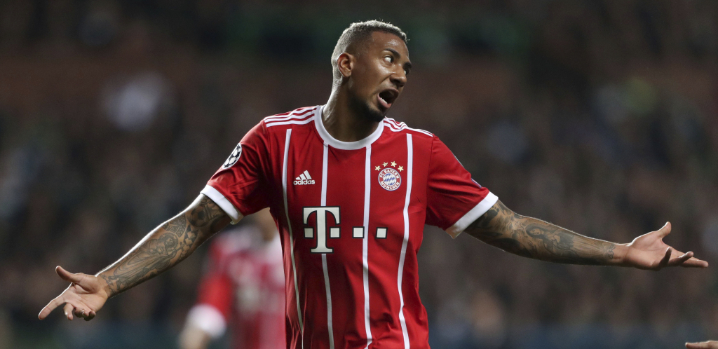 NEMAC U OZBILJNOM PROBLEMU! Boateng plaća skoro 2.000.000 evra bivšoj devojci!