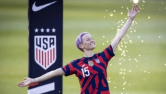 MUŠKARCI I ŽENE KONAČNO RAVNOPRAVNI Nema više jednom 400 miliona, a drugom 30