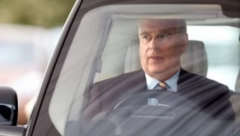 NAPADNUT PRINC ENDRU! Skandal trese ostrvo, televizije isključile zvuk usled prenosa uživo!