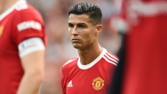 USTAO JE I SAIGRAČE OSTAVIO BEZ REČI! Ronaldo je održao govor za pamćenje!