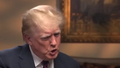 TRAMP POBESENEO Sve što dotakne pretvori se u glupost!