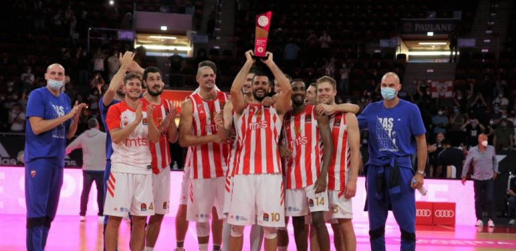 POTPIS NA MALOM KALEMENGDANU! Nakon povrede Vajta, Zvezda rešila pitanje krilnog centra!