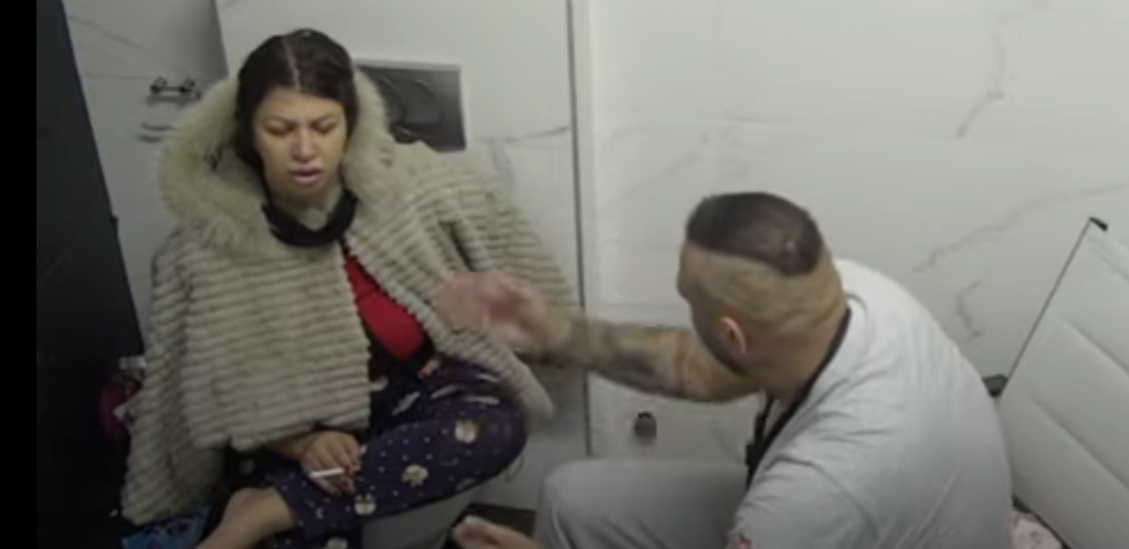 POJAVIO SE SNIMAK MILJANINOG BEKSTVA Sekla ruku staklom, krvarila i pala u nesvest! (VIDEO)