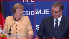 VUČIĆ DAO REČ Predsednik otkrio šta je obećao Angeli Merkel
