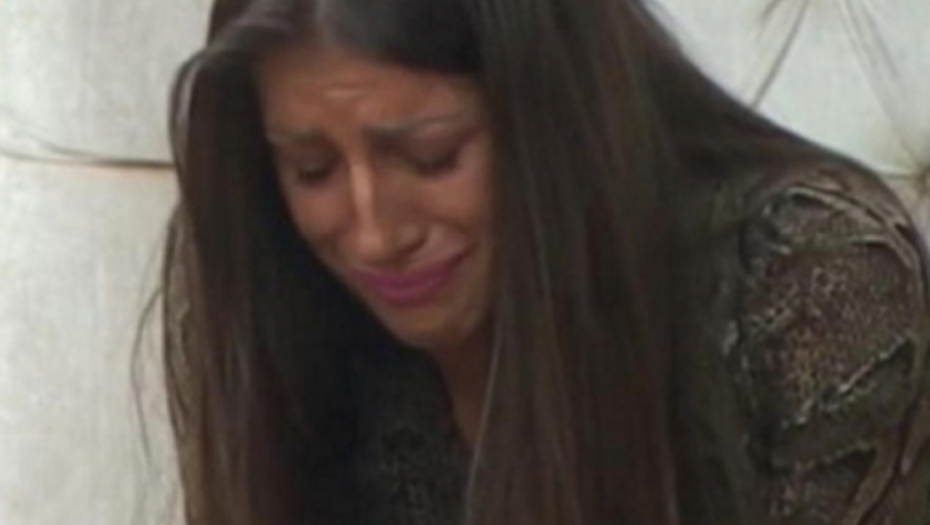 DALILA DOBILA UDARAC U GLAVU, PA ZAVRŠILA U HITNOJ Dejan tek sada saznao strašne detalje!