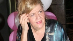 RAK JE METASTAZIRAO NA MOZAK, PLUĆA I KOSTI! Marinin sin konačno progovorio o njenom zdravstvenom stanju, Milan otkrio šta mu je majka rekla!