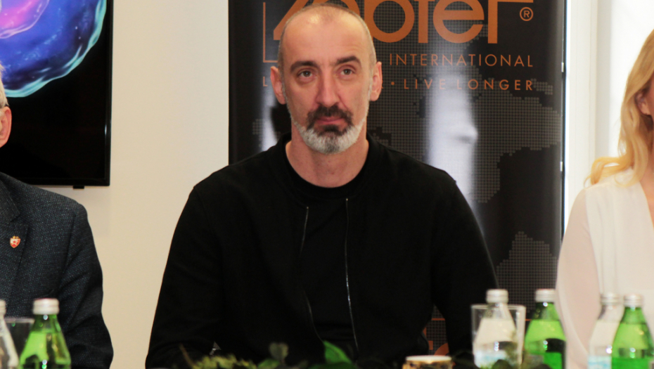 KRAJ SARADNJE Zvezda smenila Dragana Mladenovića