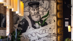 NEKAKO S JESENI Crvena jabuka ponovo u Beogradu!