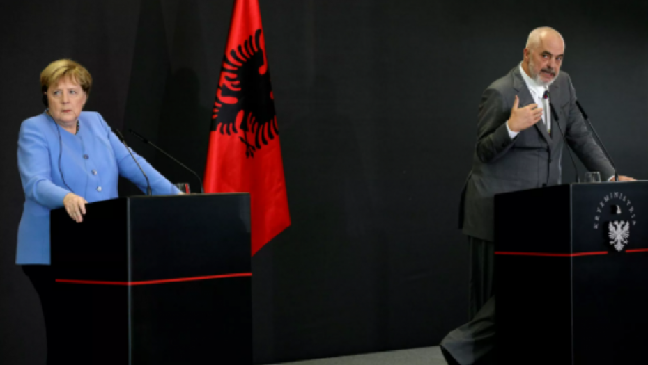 PRAVE BESMISLENE TEORIJE ZAVERE Edi Rama opleo po Prištini usred razovora sa Angelom Merkel
