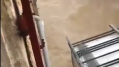 APOKALIPSA U FRANCUSKOJ Za šest sati palo kiše kao za dva meseca (VIDEO)