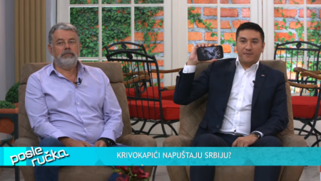 MILO ĐUKANOVIĆ ĆE PUĆI OD BESA Dajković u emisiji pokazao fotografiju koju bi predsednik Crne Gore odmah uništio! (FOTO/VIDEO)