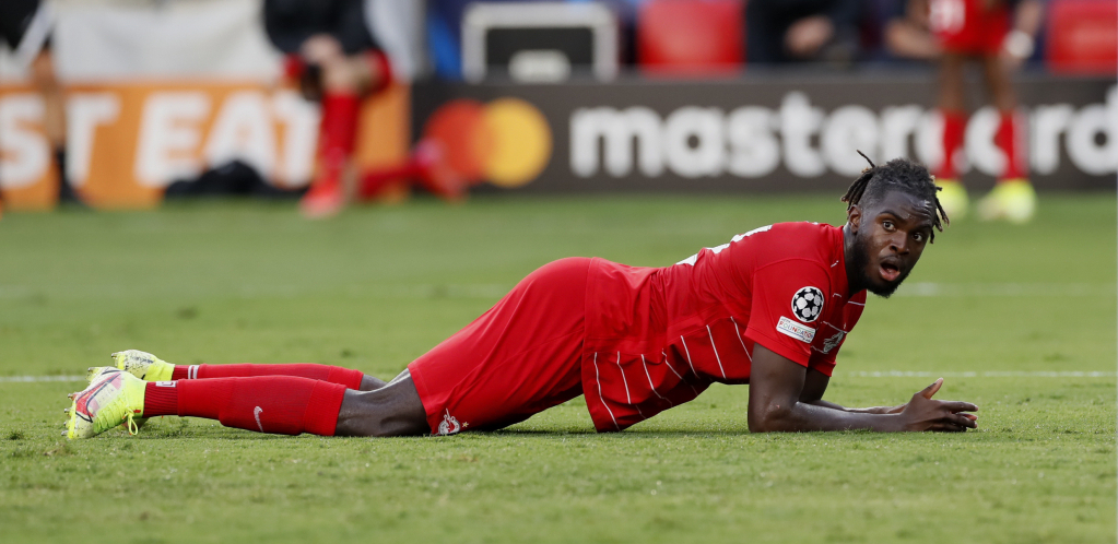 PROMAŠAJ SEZONE Čoveče, nije ti ovo američki fudbal (VIDEO)