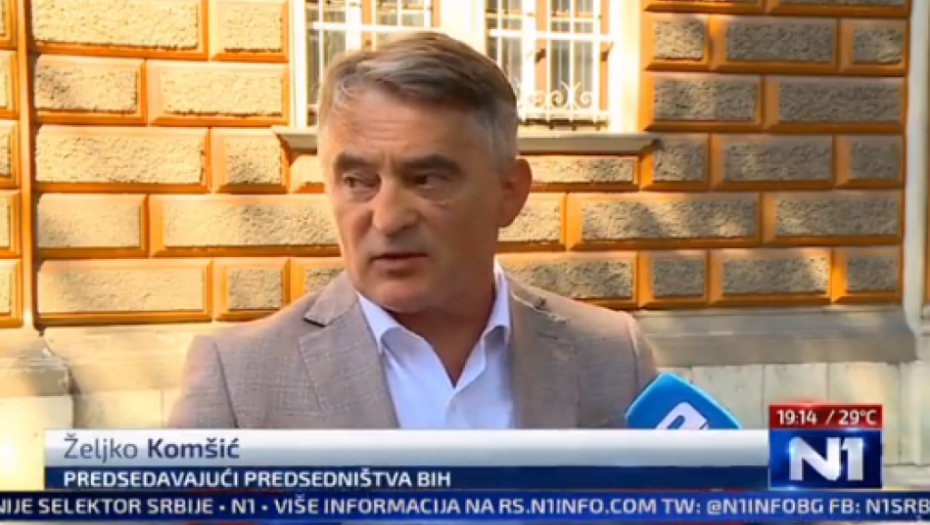 MERKEL PODRŽALA VUĆIĆA, KOMŠIĆ ISFRUSTRIRAN! Bošnjački miljenik kog se i Hrvati odriču - Pukao od muke