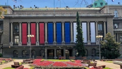 ZGRADA PREDSEDNIŠTVA U BOJAMA SRPSKE ZASTAVE Srbija ponosno slavi praznik jedinstva!
