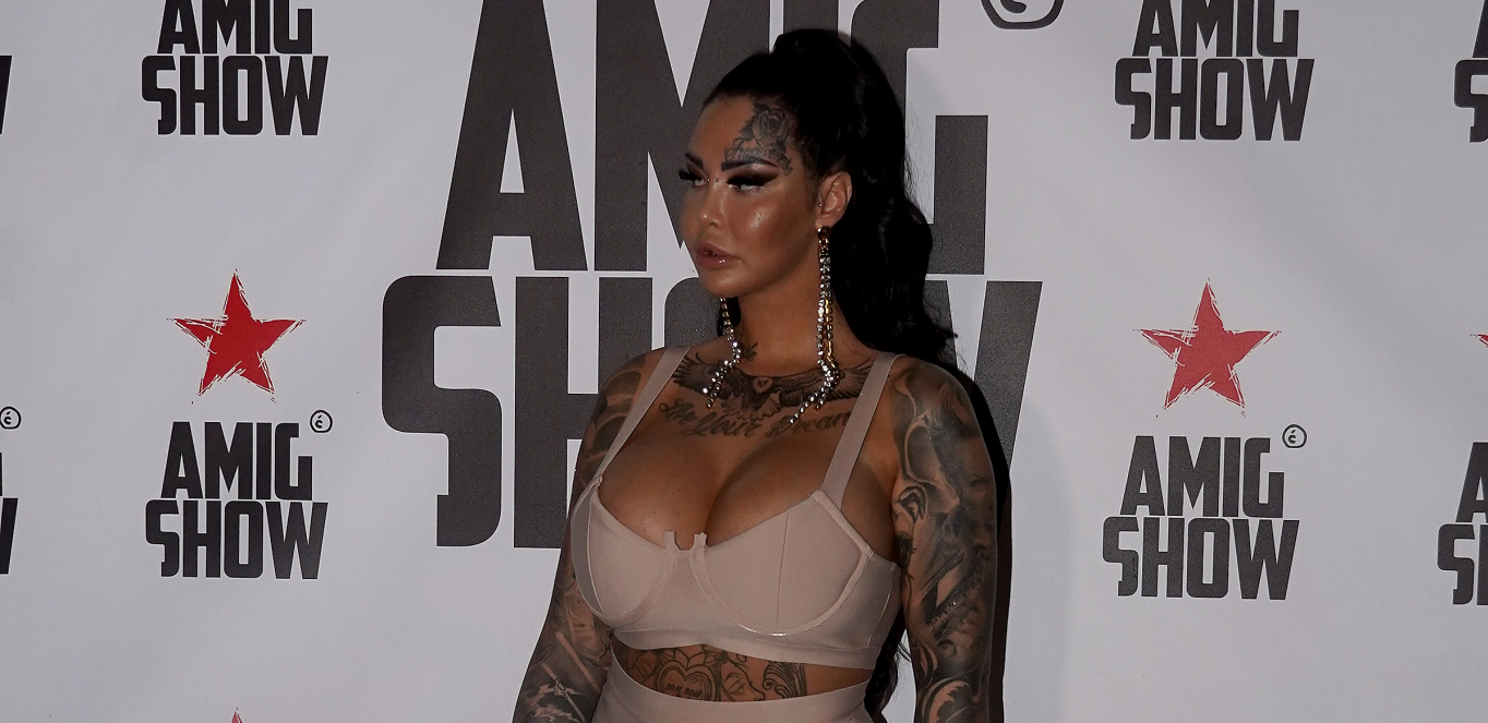 ZA JEDNU FOTKU DOBILA 42.000 EVRA Evo koliko Anđela Veštica zarađuje prodajom intime preko sajta Onli Fans