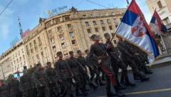 U ČAST SLAVNIH PREDAKA, BEOGRADOM SE ORILO "TAMO DALEKO" Prizor koji je oduševio sve, pogledajte scene sa Trga Republike