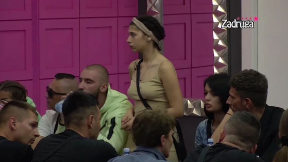 MINA JE GOSPOĐETINA ZA NJU! Milicu Veselinović isprozivali i poredili je sa Minom, Mensur poludeo!