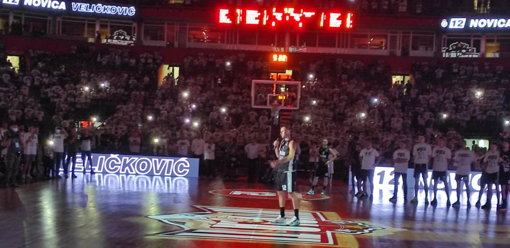 VELIČKOVIĆA PREPLAVILE EMOCIJE! Posle ovih njegovih reči cela Arena je zagrmela! (VIDEO)