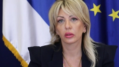 MINISTARKA ZA EVROPSKE INTEGRACIJE NA METI LOPOVA Jadranku odžeparili nasred ulice!