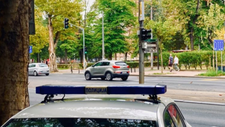 TINEJDŽERKA IDE U PRITVOR ZBOG LIKVIDACIJE ''ESKOBARA'' Ovo je maloletnica osumnjičena za pomaganje u ubistvu (FOTO)