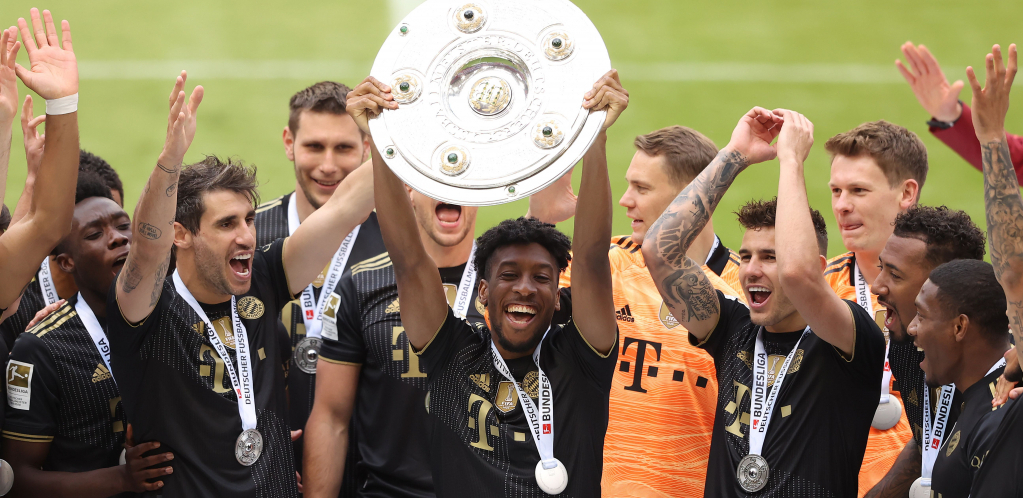 POSLE MEČA SA BARSELONOM HITNO U BOLNICU Igrač Bajerna završio na operaciji srca