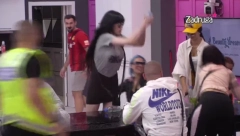 DENIZ DEJM NAPRAVILA HAOS, ISPOLIVALA MENSURA I MILICU Influenserka poludela zbog vređanja zadrugara!