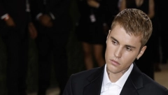 NAKON HITNE HOSPITALIZACIJE! Supruga poznatog pevača u 25. godini imala prve simptome moždanog udara, a tu nije kraj užasima!