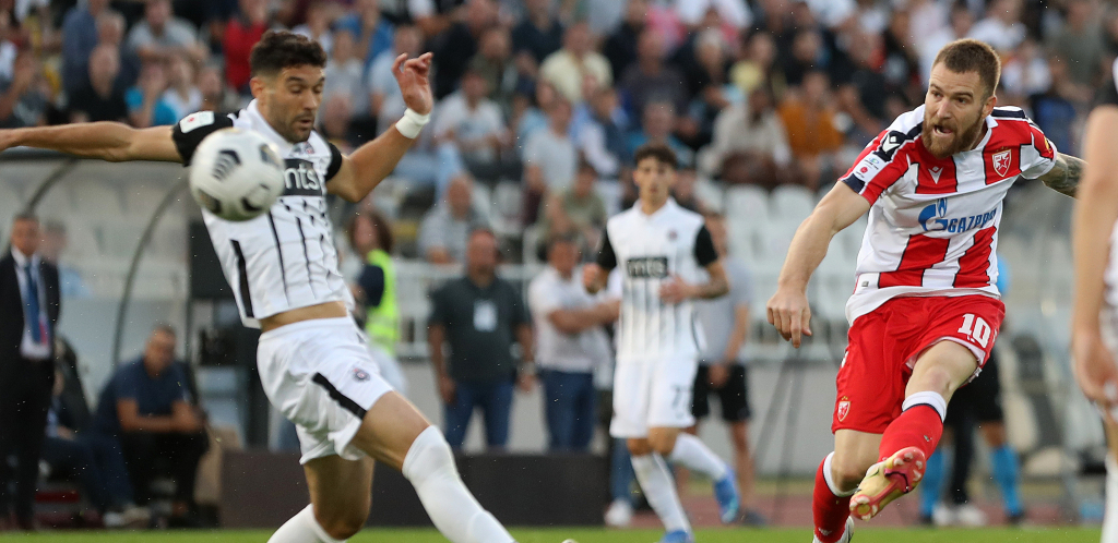 NA ČIJOJ STE VI STRANI? Isplivao šokantan podatak koji je žestoko podelio sve navijače u Srbiji