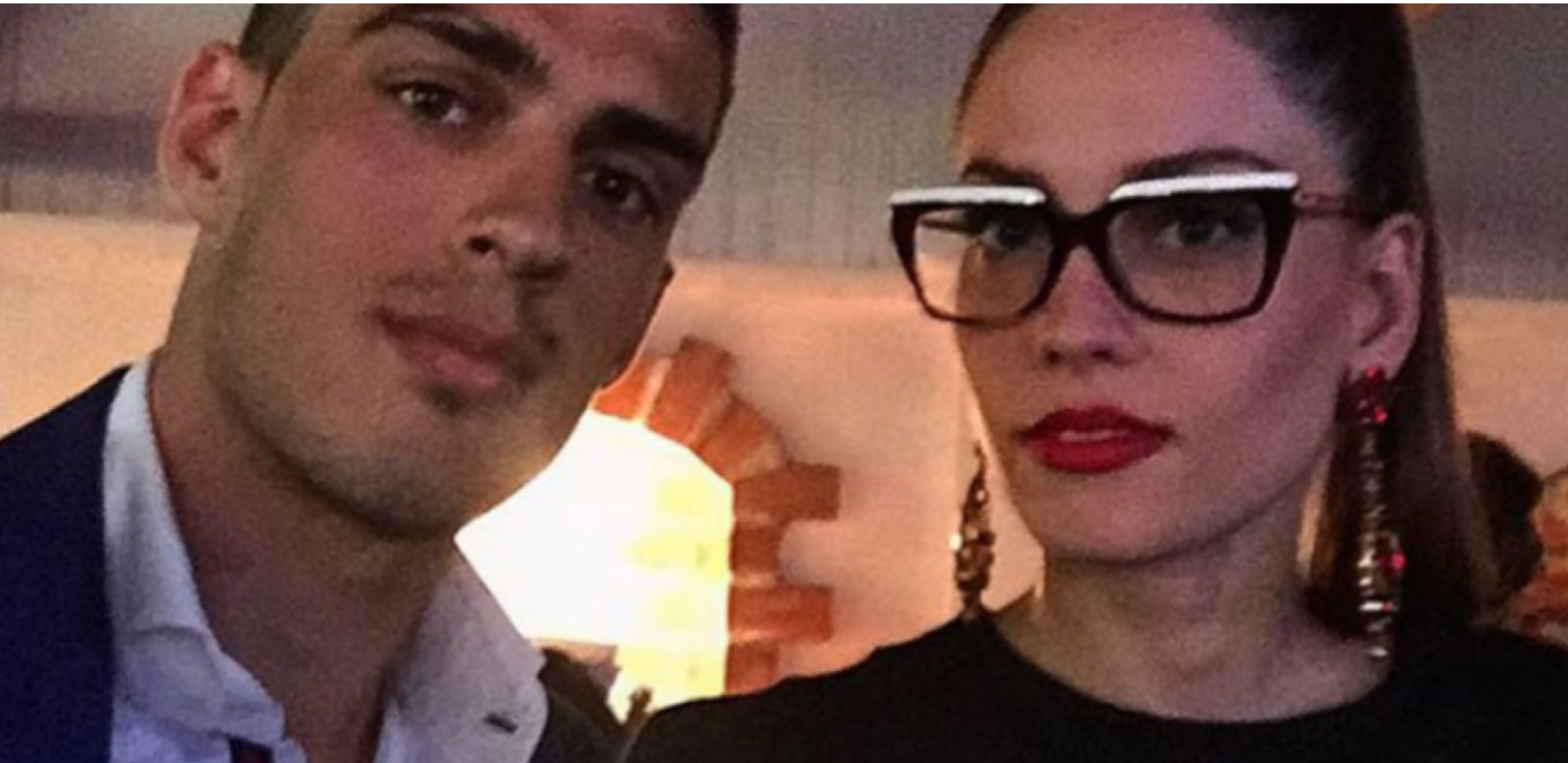 MIRKA VASILJEVIĆ IGRA KOLO 10 DANA POSLE POROĐAJA! Glumica pokazala i vitku liniju u kožnim helenkama, izgleda neverovatno!