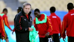 ŽIVOTNA DRAMA SRPSKOG TRENERA! Milovan Rajevac prošao kroz pravi pakao: Borio sam se za život!