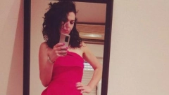 REŠILA JE DA SE VRATI NA SCENU Otpevala je veliki hit devedesetih, nestala je iz javnosti i doživela veliku tragediju, a evo kako sada pevačica izgleda