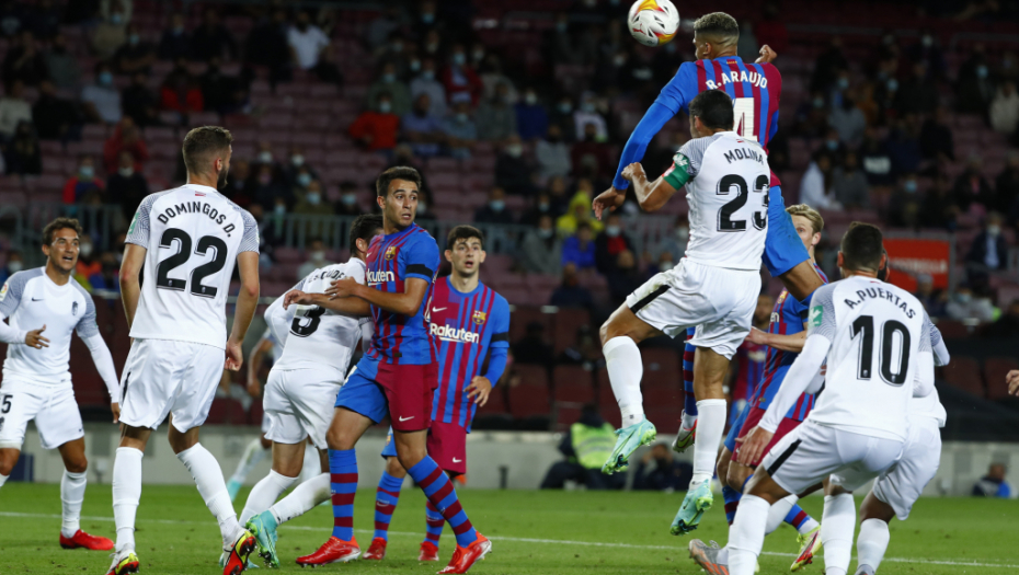 JOŠ JEDNA LOŠA PARTIJA! Barselona u poslednjem momentu izvukla bod protiv Granade!