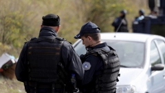 ALBANSKO LUDILO! Izbušili gume srpskih kamiona u Jarinju