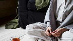 MOŽE DA PRODUŽI ŽIVOT Naši preci su znali tajnu zbog čega treba sedeti na podu