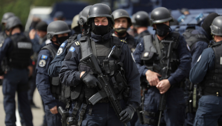 AMERIKA OPET KAZNILA PRIŠTINU Nove sankcije za lažnu državu