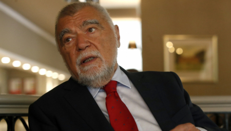 USTAŠKI POTOMAK UPOREDIO SRBIJU I HITLERA Stjepan Mesić: Srbi su najveći problem regiona!