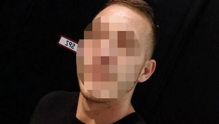 OVO JE TERORISTA KOJI JE DRŽAO TAOCE U "LASTINOM AUTOBUSU" Fahrudin pretio putnicima pištoljem (FOTO)