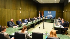 OBEZBEĐENA DODATNA POMOĆ Sto miliona dinara više za rešavanje stambenog pitanja porodica sa troje ili četvoro dece