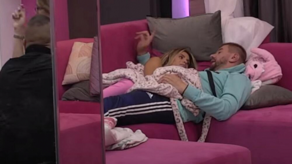 NASTAĆE HAOS! Janjuš Marijanu nazvao imenom svoje bivše devojke, zadrugar se izgubio kada je shvatio šta je izgovorio!