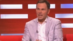 MALI PORUČIO NIKEZIĆU Kad se Đilasov džuboks pokvari, pa ne vidi kako sada Srbija napreduje