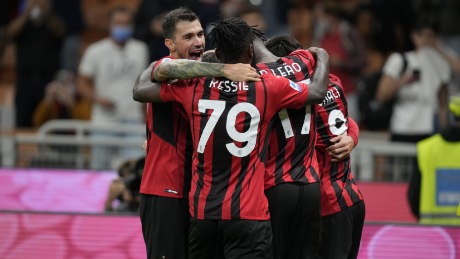 MILAN U STOPU PRATI INTER! Rutinska pobeda protiv Venecije