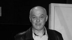 ČUVAĆU TI ĆERKE, HVALA TI ŠTO SI MI ZAMENIO POKOJNOG OCA! Reči kojima se poznati glumac oprostio od Nenada Nenadovića kidaju dušu!