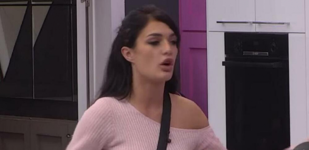 SVEKRVA RUMUNKA, SVEKAR ROM Viktorija pričala Sandri o svom braku: Radio je preko, trošili smo njegove pare!