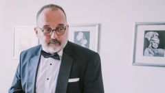 TAJNO KRŠTENJE TONIJA CETINSKOG Poznati pevač stigao u crkvu u dva ujutru