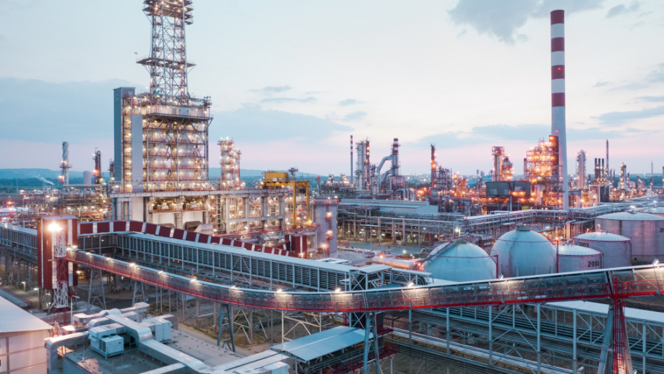 SKLOPLJEN POSAO VEKA Kinezi i Saudijci grade ogromnu naftnu kompaniju