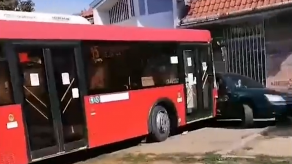 Uhapšen vozač autobusa koji je uleteo u dečije igralište