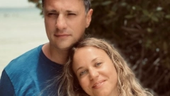 BEZ ŠMINKE, U PIDŽAMI ODUŠEVILA SVE Trudna devojka Andrije Miloševića raspametila sve fotografijom na kojoj se vidi trudnički stomak! (FOTO)