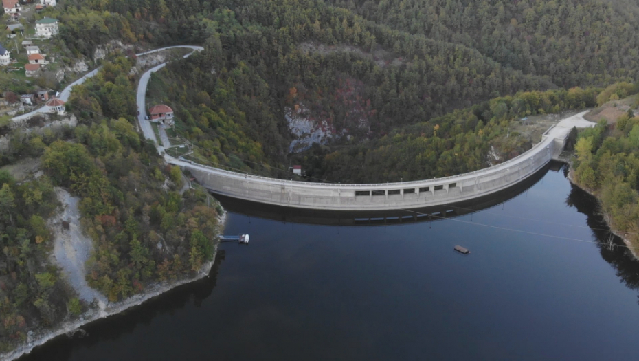 RUŽNI PRIZORI SA JEZERA VRUTCI USKORO PROŠLOST Počinju radovi na uklanjanju divljih deponija